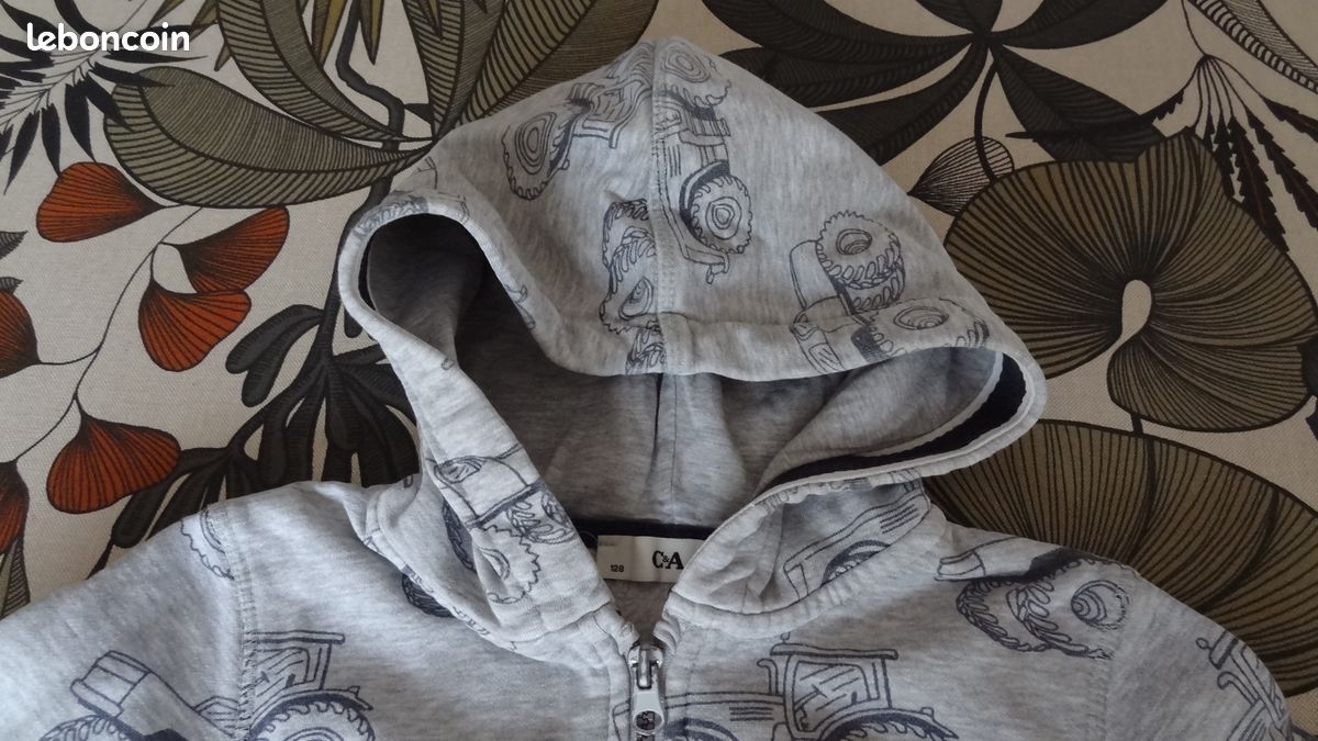 Pull, gilet, sweat garçon enfant 8 ans - Page 4
