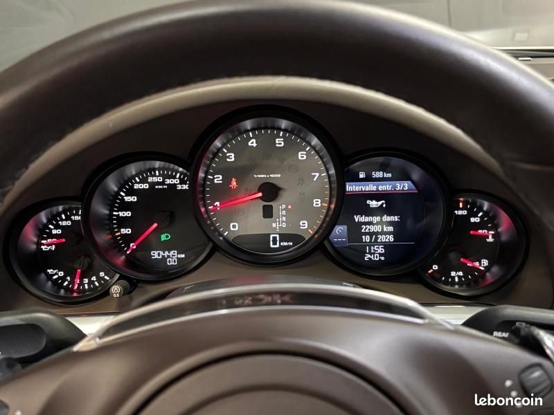 Porsche 911 Coupe Carrera S PDK (image 18)