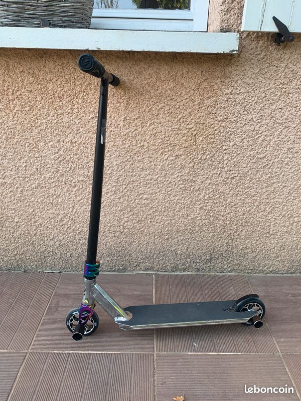 Trottinette freestyle (image 1)