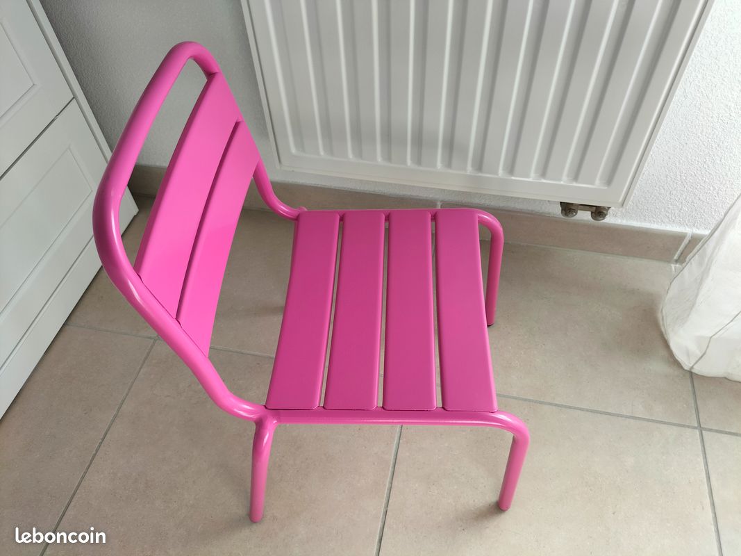 Chaise fuschia (image 4)
