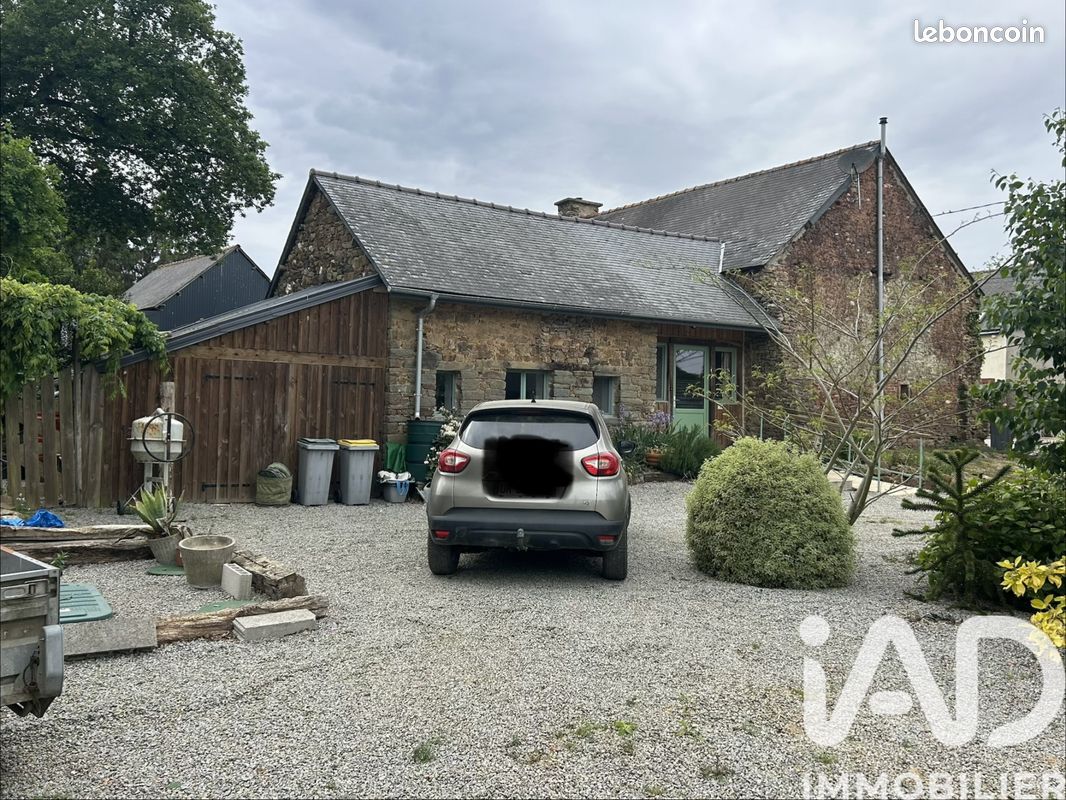 Maison 4 pièces 151 m² · à Saint-Malo-des-Trois-Fontaines · 151 m² · 187 000 €