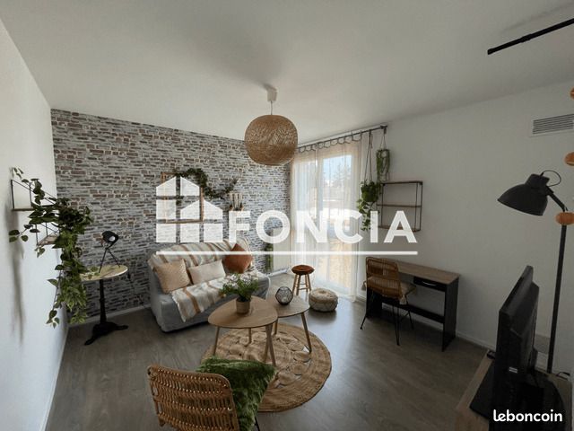 Appartement 1 pièce 29 m² · à Fontaine-lès-Dijon · 29 m² · 550 €