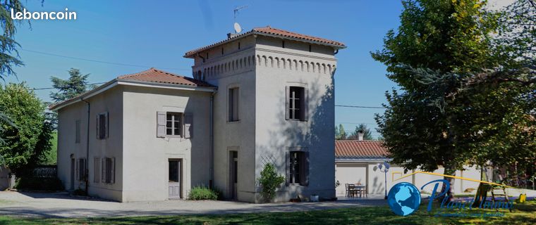 Propriété 9 pièces 320 m²