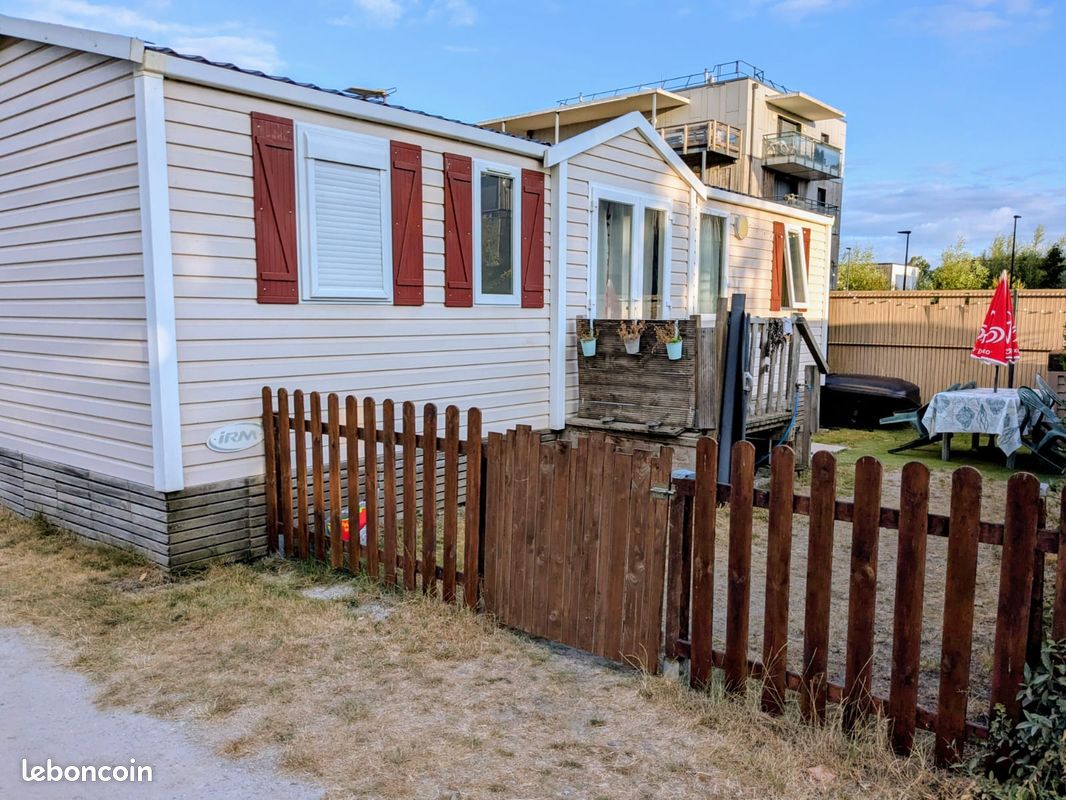 Local commercial 4 pièces 39 m² · à Bray-Dunes · 39 m² · 17 200 €