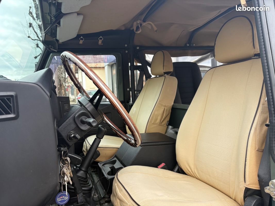 Land rover defender soft top heritage 90 2.4 td 120 ch serie-limitee 4wd / camera de recul / carplay (image 5)