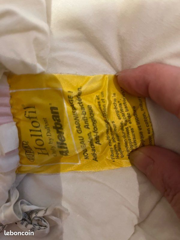 Lot de 1 couette ( anti allergie ) et 3 parures de lit - parfaits états (image 6)