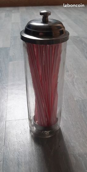Rangement paille en verre (image 1)
