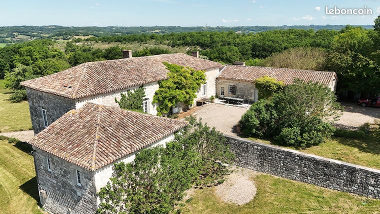 Propriété 12 pièces 490 m²