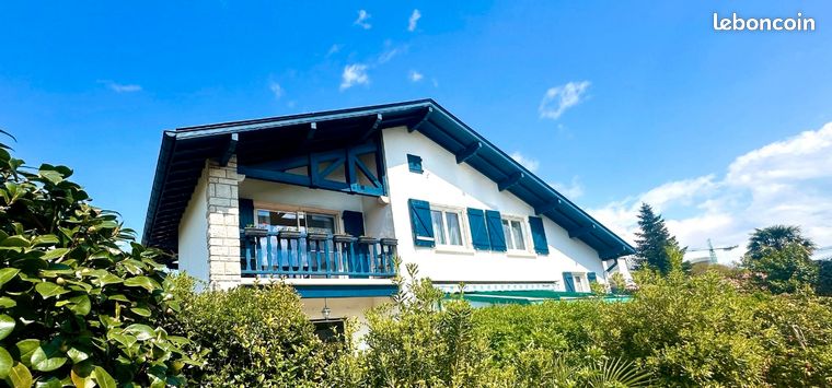Villa 250 m2 Bayonne