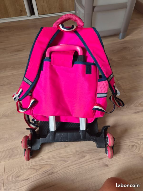 Cartable avec roues amovible (image 4)