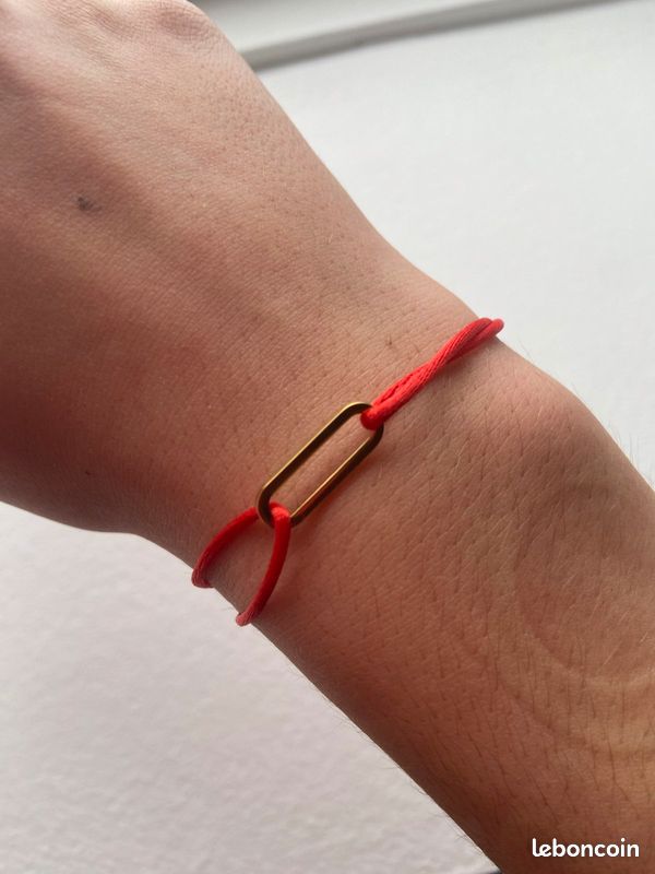 Bracelet cordon rouge et doré (image 2)