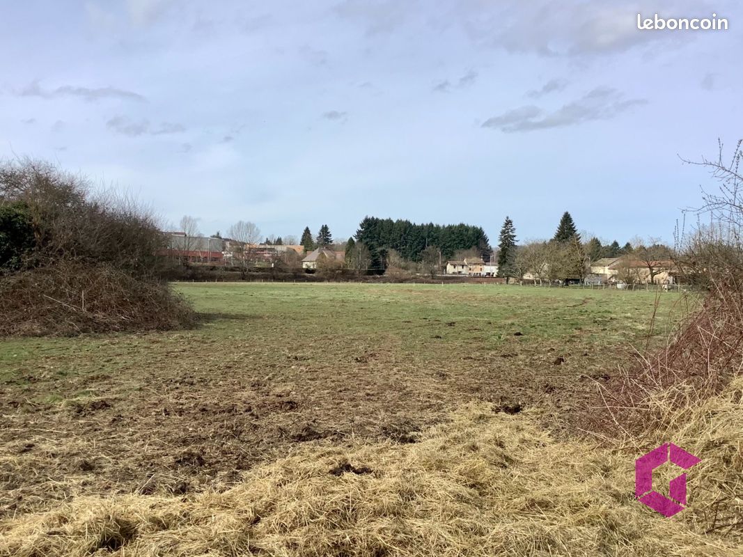 Terrain 18962 m² · à Courpière · 18 962 m² · 190 000 €