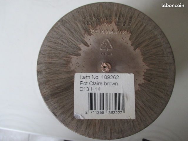 (022) NEUF - Cache-pot diamètre 13 cm hauteur 14 cm Artstone modèle 109262 (image 2)