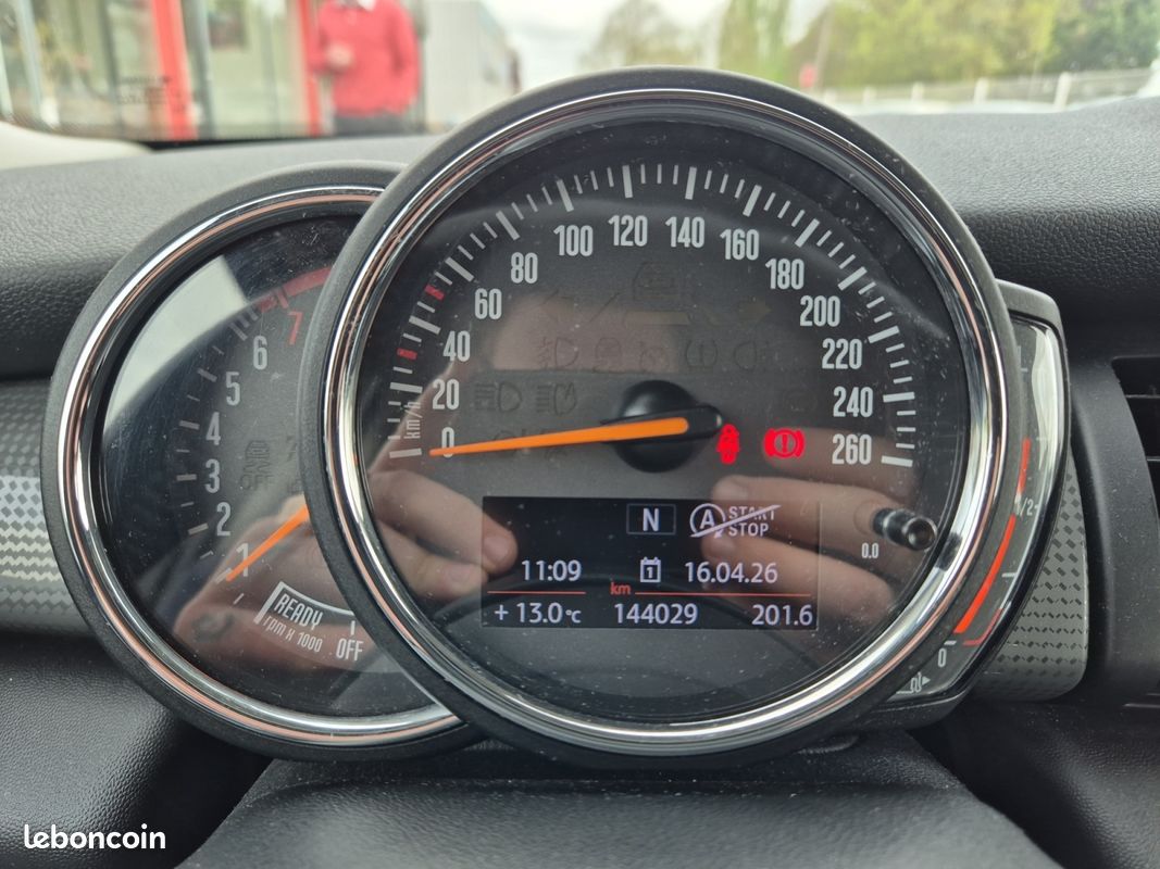 MINI COOPER III (F55) 1.5 Essence 136Ch FINITION CHILI - Garantie 12 mois (image 14)