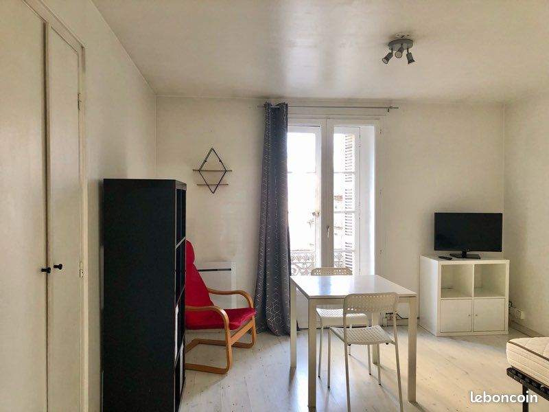 Appartement 1 pièce 29 m² · à Angoulême · 29 m² · 450 €