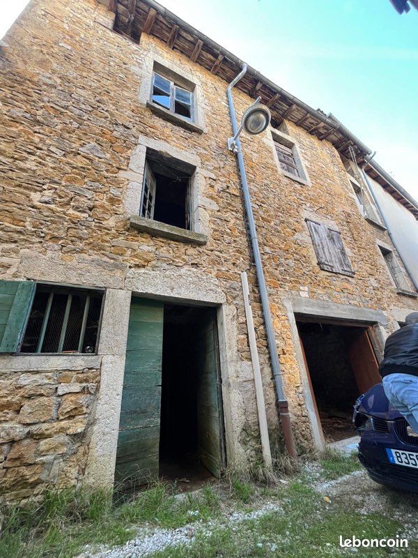 Maison 1 pièce 145 m² · à Jujurieux · 145 m² · 69 000 €