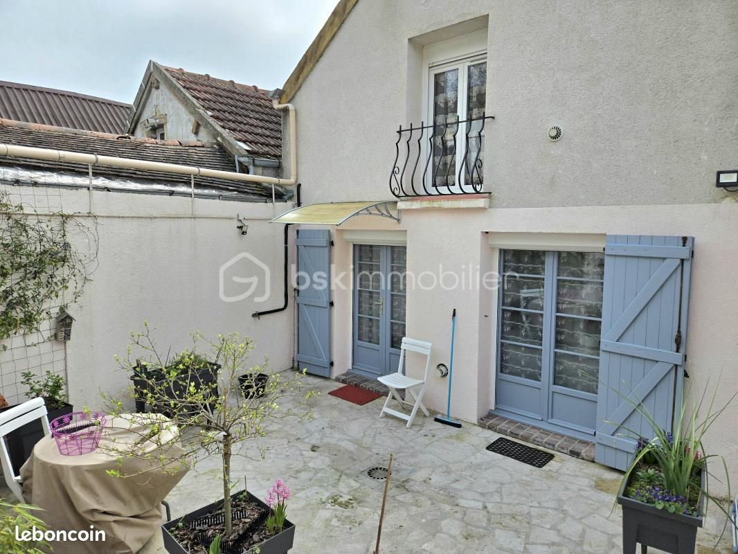 Maison de ville 3 pièces 72 m² (image 1)