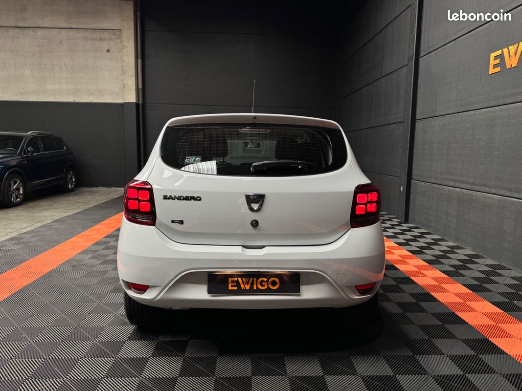 DACIA SANDERO 1.5 DCI 75Ch - AMBIANCE - CLIM - BLUETOOTH - ENTRETIEN CONSTRUCTEUR - GARANTIE 6 MOIS (image 15)