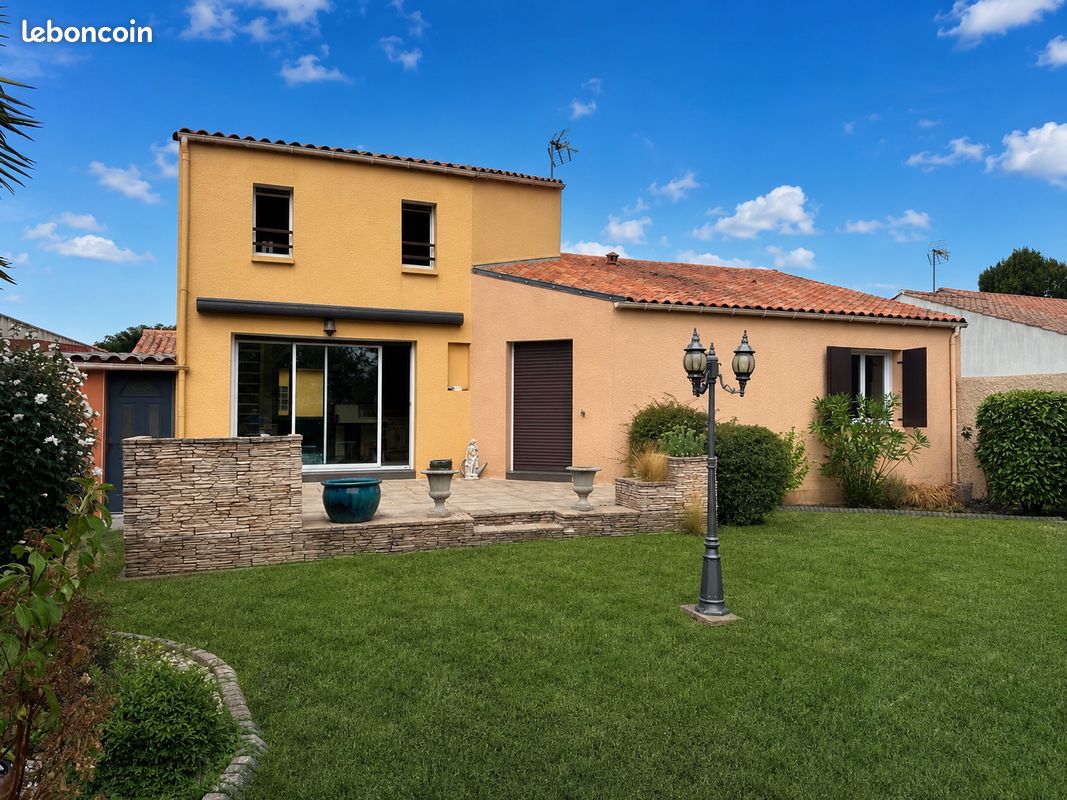 Maison 6 pièces 117 m² · à La Roche-sur-Yon · 117 m² · 314 700 €