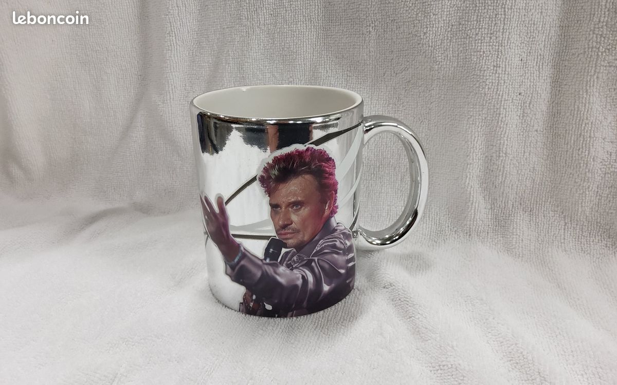 Mug à L'effigie De Johnny Hallyday - Idée Cadeau Pour Fans - Neuf En Emballage D'origine