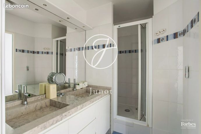 Maison de ville 6 pièces 148 m² — 16