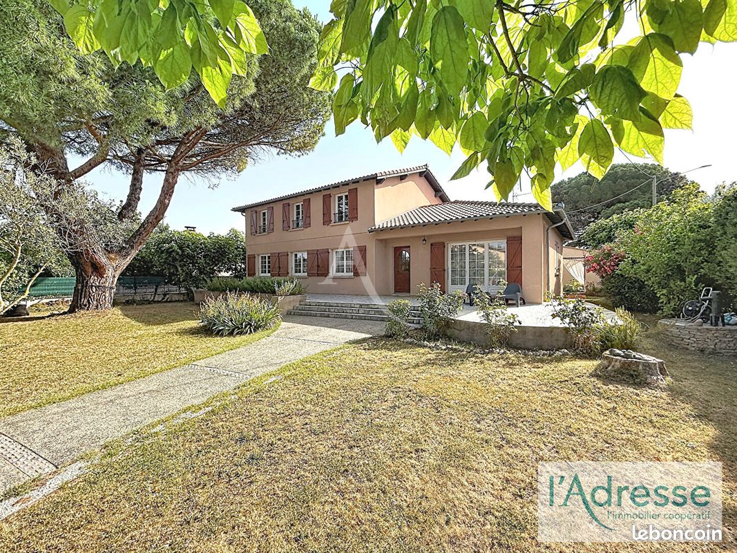 Maison 7 pièces 193 m² · à Bruguières · 193 m² · 499 000 €