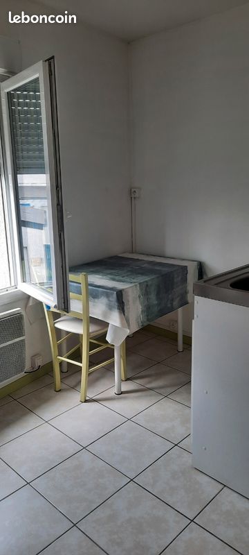 Appartement 1 pièce 15 m² · à Maubeuge · 15 m² · 270 €