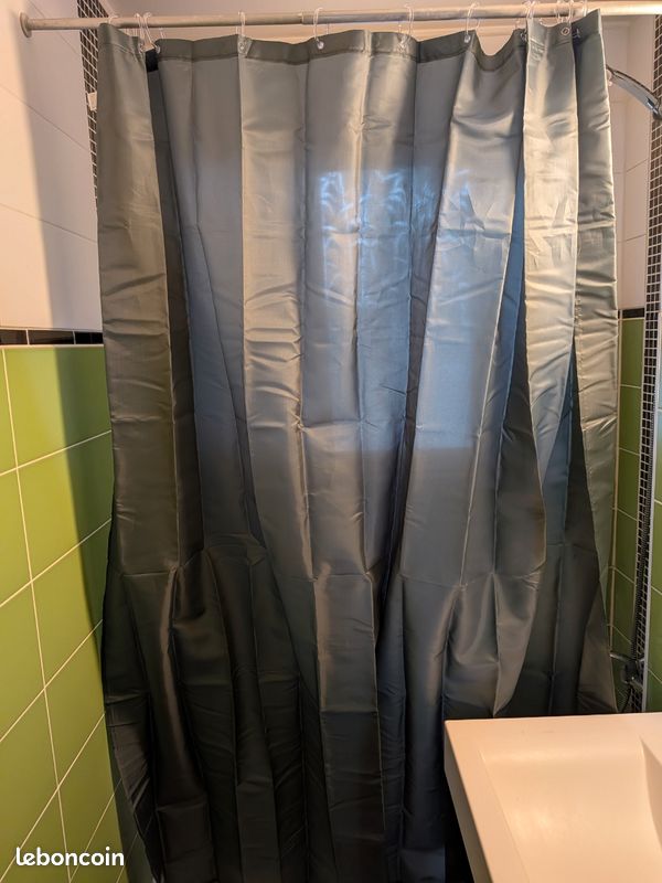 Rideau de bain et tringle (image 1)
