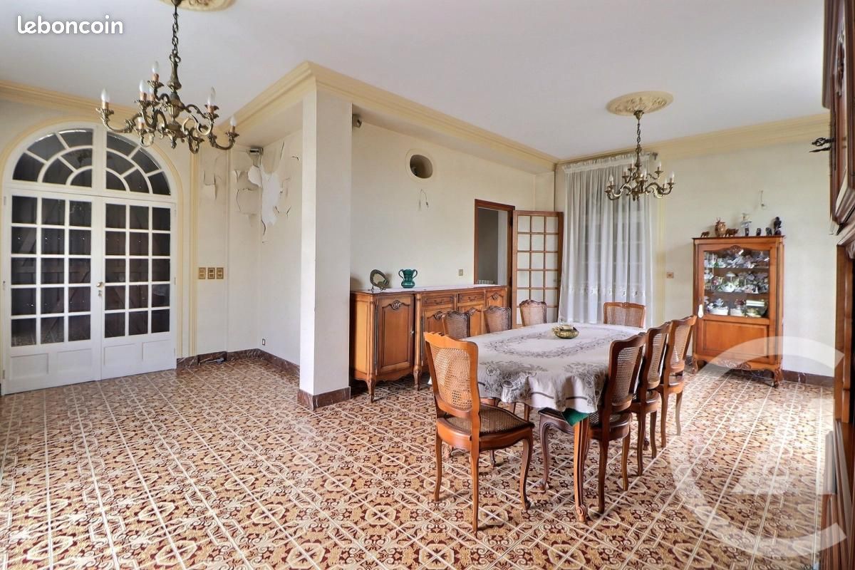 Maison 7 pièces 151 m² · à Aulnay-sous-Bois · 151 m² · 843 000 €