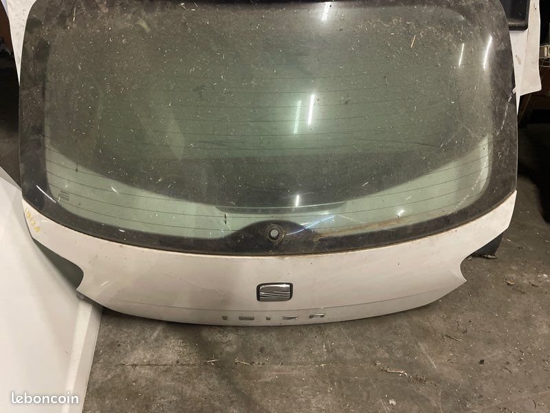 Portes et hayon avant arrière seat ibiza 2013 (image 2)