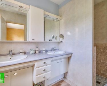 Maison 730 000 € - 180 m²