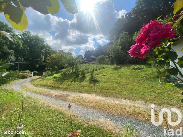 Propriété 15 pièces 225 m²