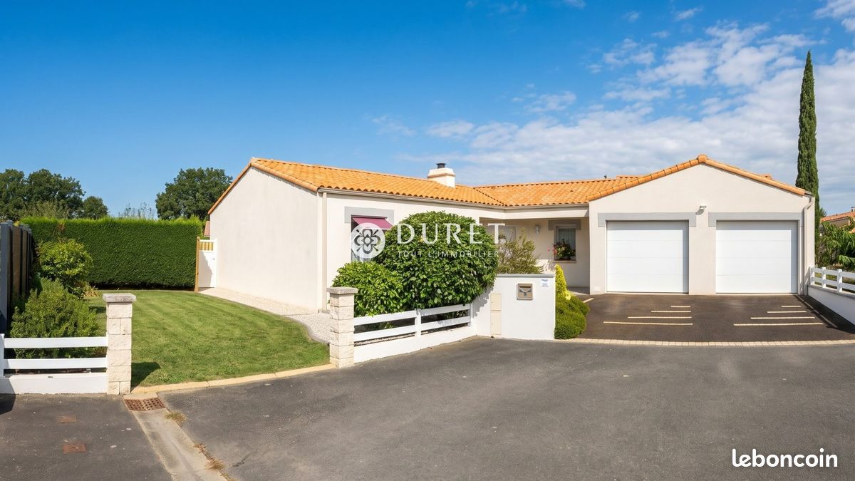 Maison 5 pièces 118 m² · à Mouilleron-le-Captif · 118 m² · 359 900 €