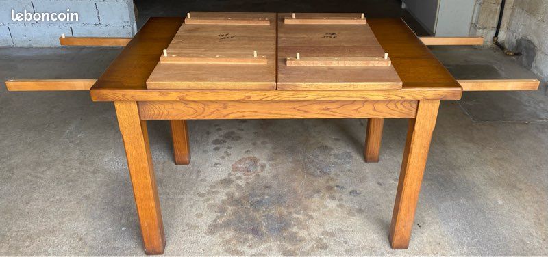Lot table de salle à manger en chêne massif + 4 chaises et 2 tabourets (image 3)