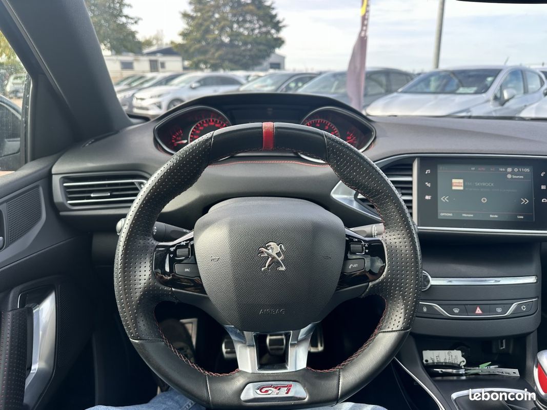 Peugeot 308 (2) 1.6 THP 270 GTi by SPORT (image 10)