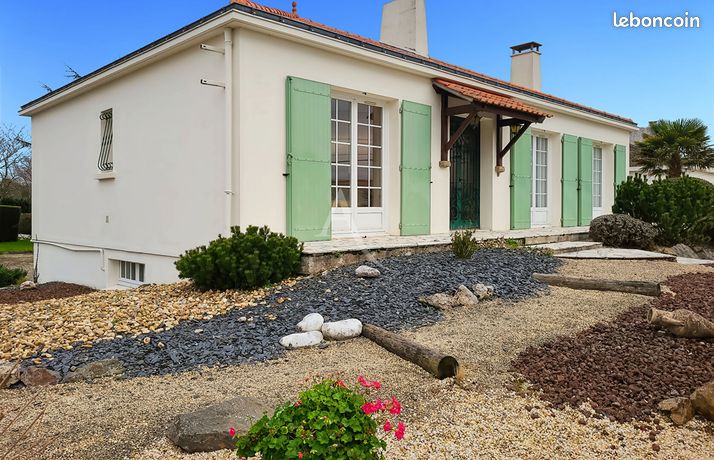 Maison 7 pièces 180 m²