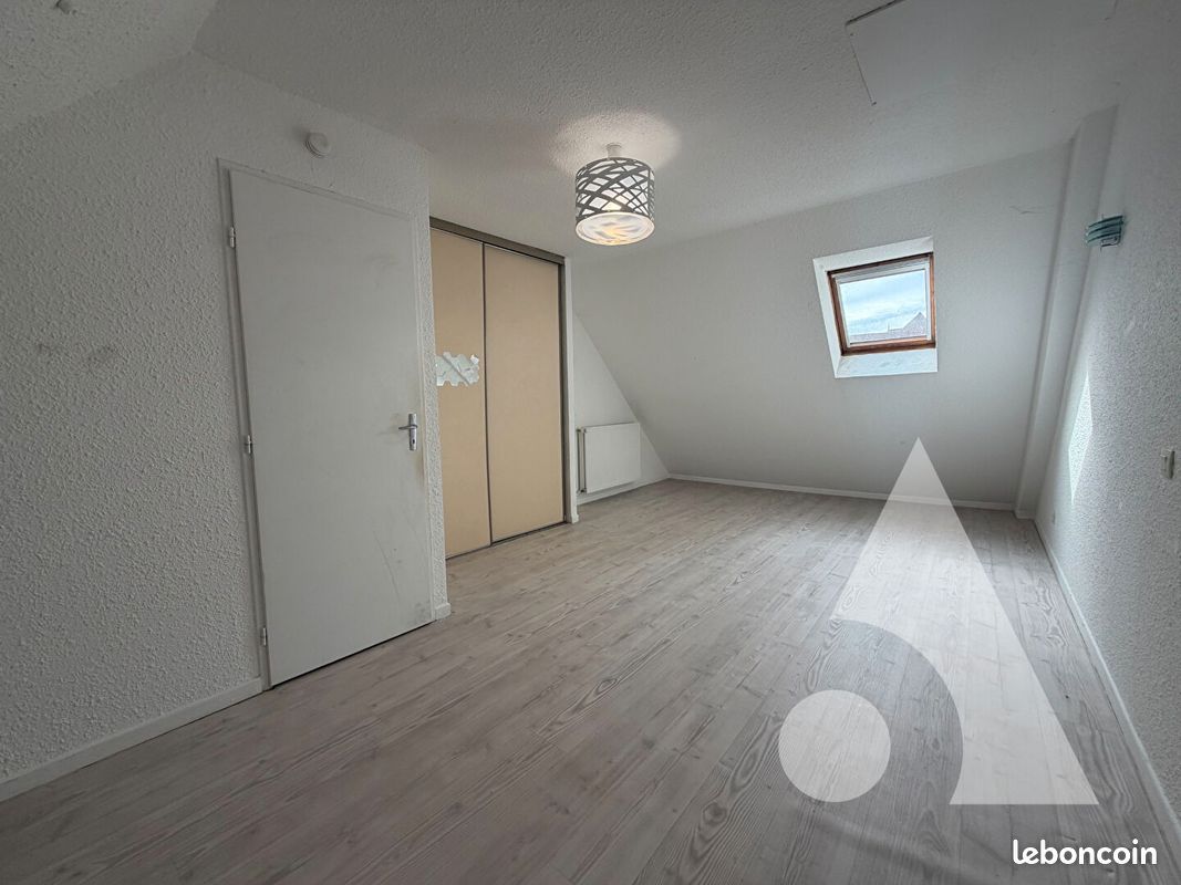 Appartement 4 pièces 77 m² · à Dole · 77 m² · 725 €/mois