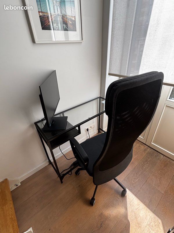Chaise de bureau (image 1)