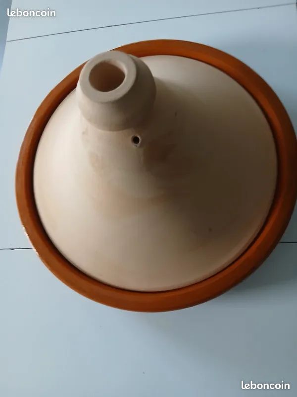 Tajine de marque TERRE ET GOURMETS pour service à table (image 1)