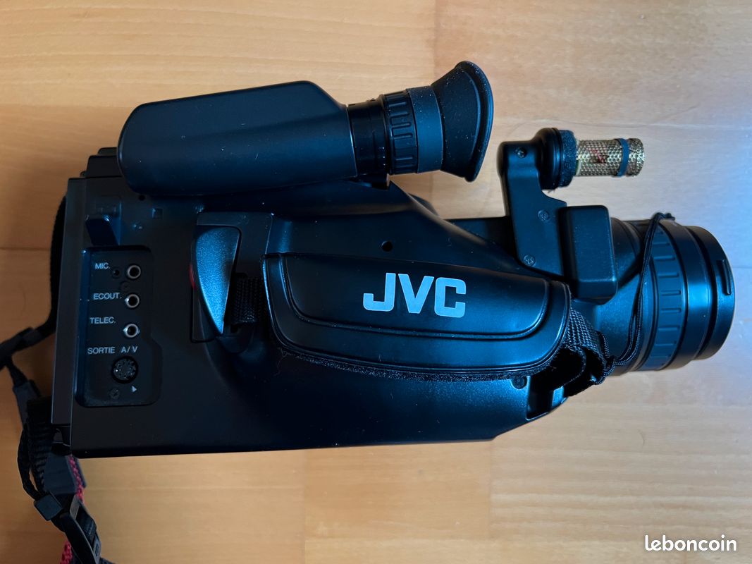 Camescope Compact JVC GR-M52S D'occasion - Fonctionnement Correct