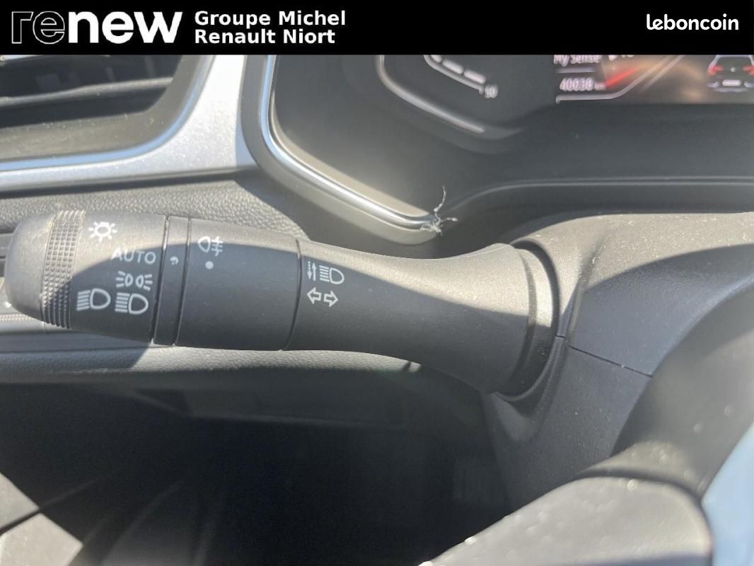 Renault Captur mild hybrid 140 Techno (image 16)