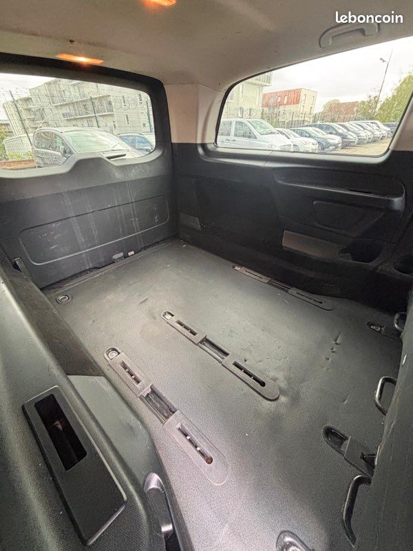 Mercedes VIto Tourer 114CDI 136CH 9 places (image 9)