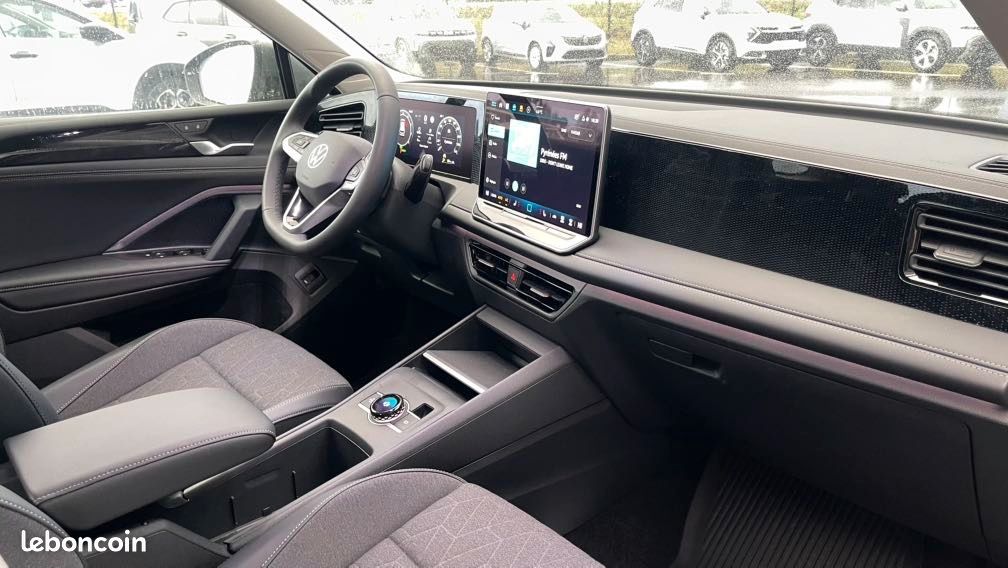 Volkswagen TIGUAN 1.5 ETSI 150CH LIFE PLUS DSG7 (image 19)