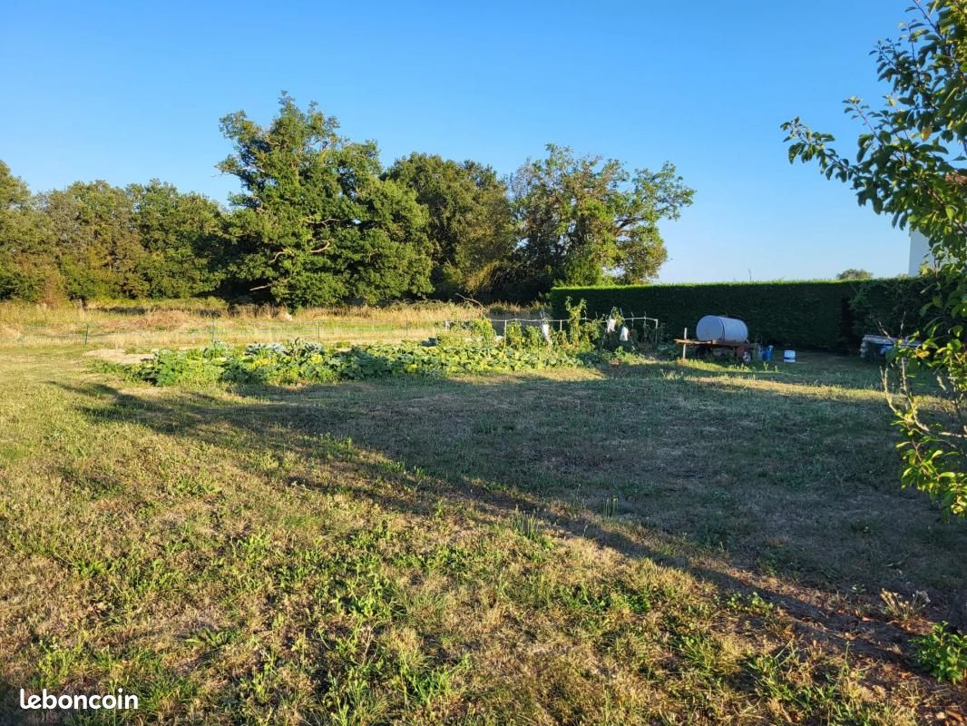 Maison 105 m² Leignes Sur Fontaine - Leignes-sur-Fontaine 86300 (image 2)