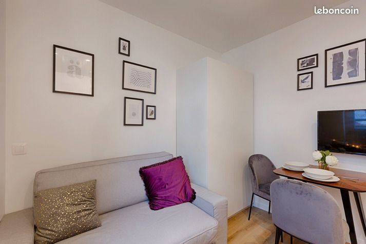 Appartement 1 pièce 11 m² · à Paris · 11 m² · 721 €