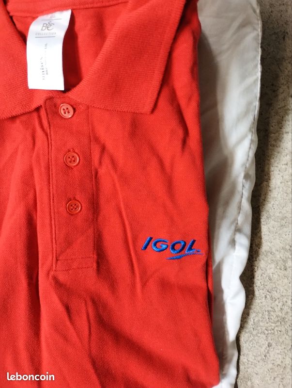 Vends Polo bleue manche longues et t-shirt noir manches courtes igol (image 6)