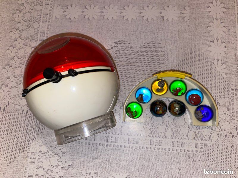 POKEBALL - Lanceur de billes #06 DRACAUFEU avec 8 billes POKEMON (image 9)