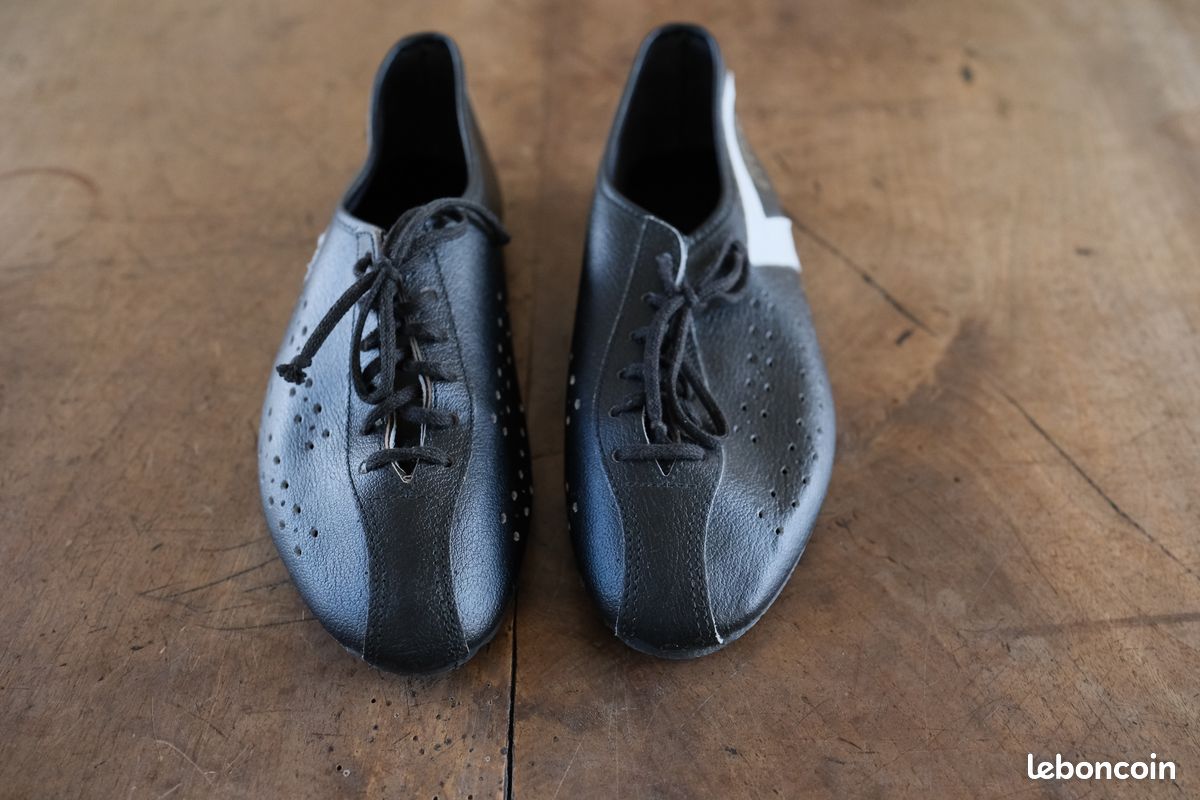 NOS NEW RARE LOOK COLLECTION 40 USA 7 VINTAGE CYCLING SHOES EROICA