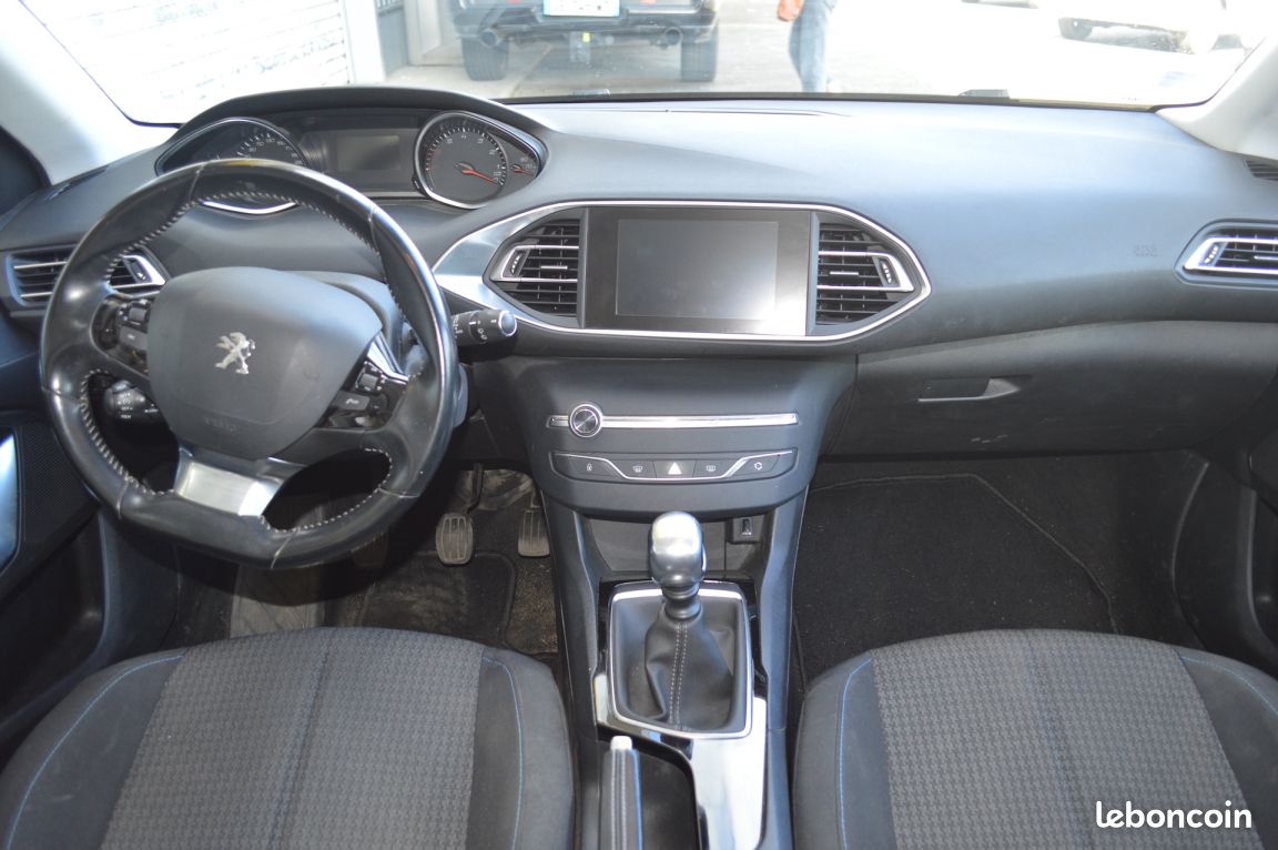 Peugeot 308 BUSINESS - 110ch Active Business (image 10)