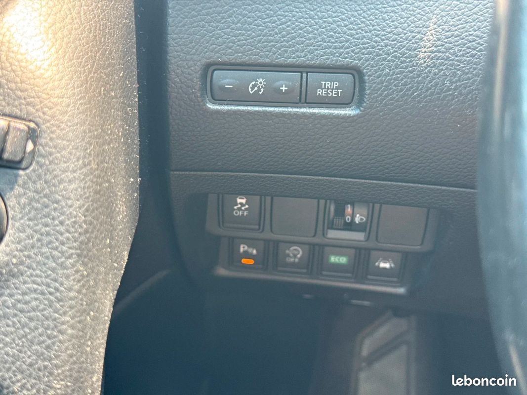 NISSAN QASHQAI 1.2 DIG-T 115 Stop/Start Tekna Xtronic A (image 17)
